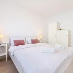 Apartment Jad Premium Kasper Coresi *