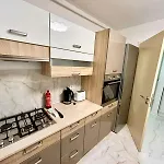 Apartment Jad Premium Kasper Coresi *