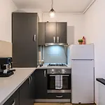 Jad Premium Kasper Coresi Apartment