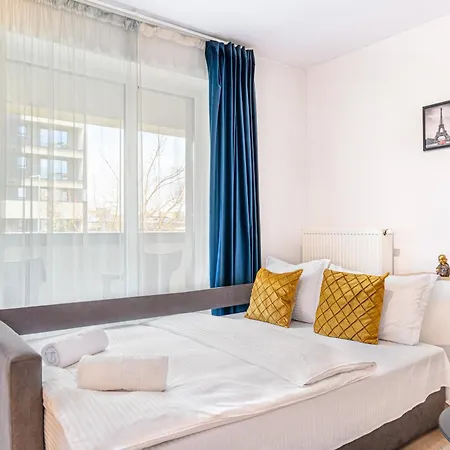 Jad - Luxury 3 & 2 In Kasper, Near Coresi Mall Apartament Braszów