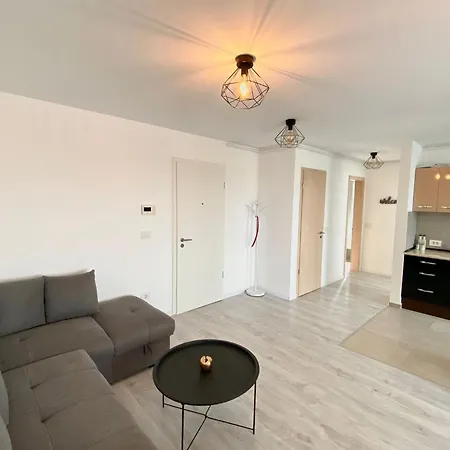 Jad - Luxury 3 & 2 In Kasper, Near Coresi Mall Apartament *