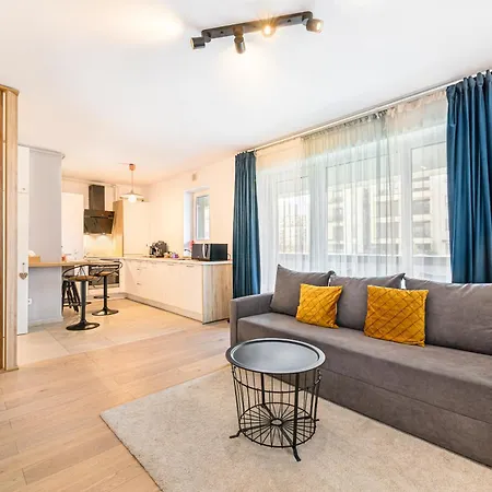 Jad Kasper Coresi Apartment