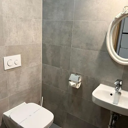 Jad - Luxury 3 & 2 In Kasper, Near Coresi Mall Apartament Braszów