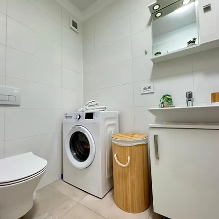 Lägenhet Jad Luxury 3 & 2 In Kasper, Near Coresi Mall Braşov