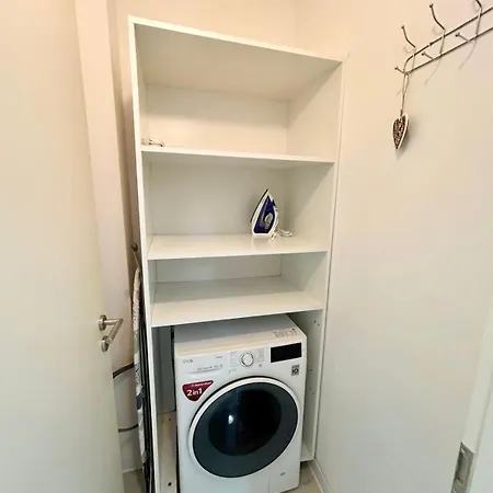 Jad Kasper Coresi Apartment Brasov