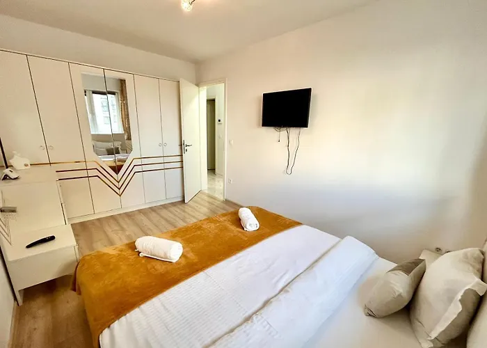 Jad Premium Apartaments Kasper Coresi Apartamento *