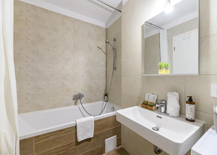 Jad Premium Apartaments Kasper Coresi Apartamento